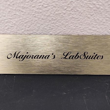 Majorana'S Labsuites Catania Bagian luar foto