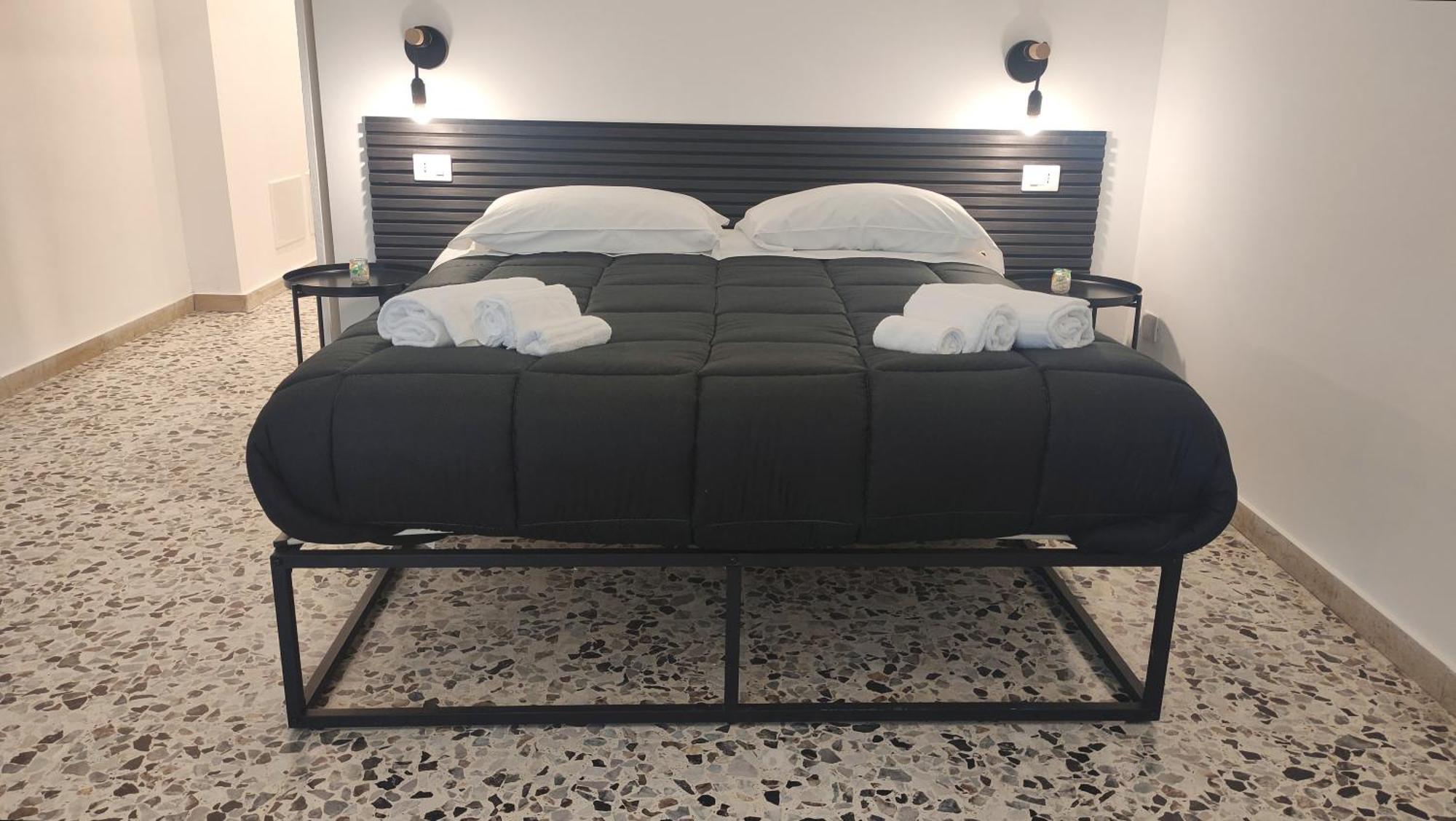Majorana'S Labsuites Catania Bagian luar foto